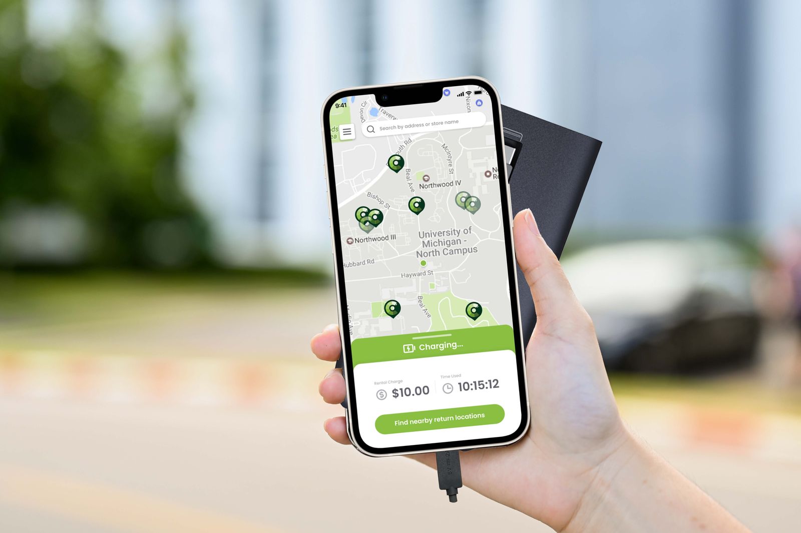 Real ChargerGoGo website photograph of someone using a portable charger